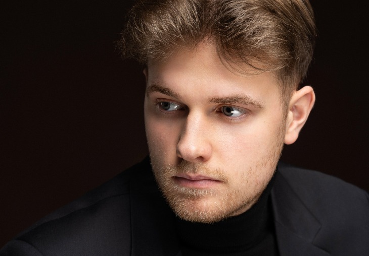 Mikołaj Ólafur Frach